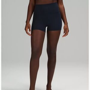 Lululemon Wunder Under Shorts 4” inseam